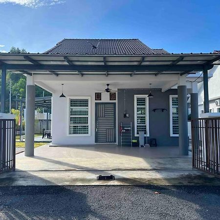 Homestay Acapella 3 Bilik Sahaja Jitra Exterior foto